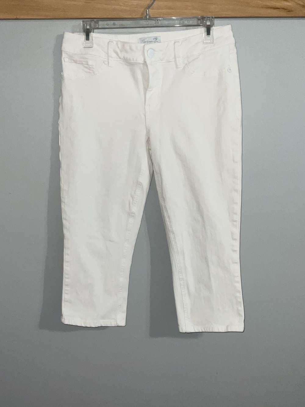 Seven7 White Skinny cropped Capri Denim Jeans Size 10